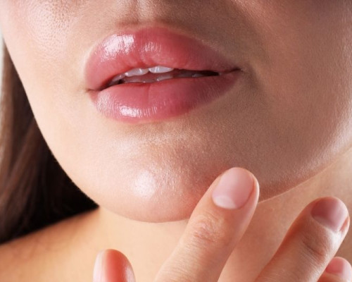Peptidi labbra: volume e morbidezza senza filler